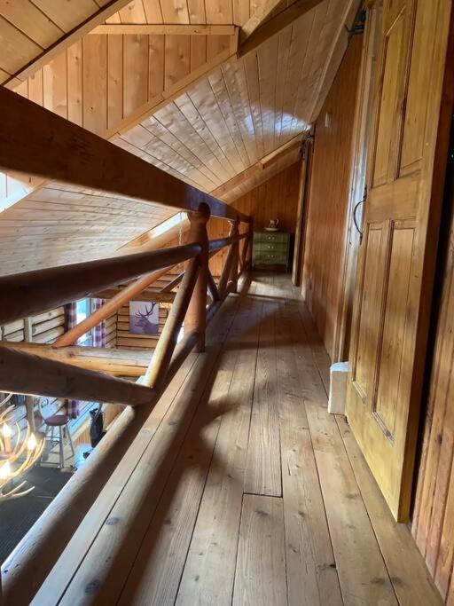 Cozy Log Cottage La Minerve ภายนอก รูปภาพ