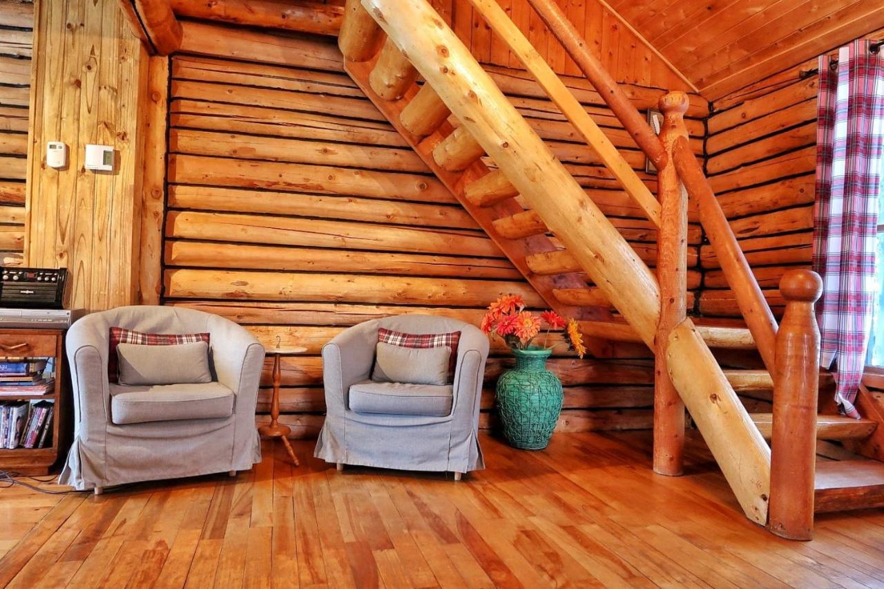 Cozy Log Cottage La Minerve ภายนอก รูปภาพ