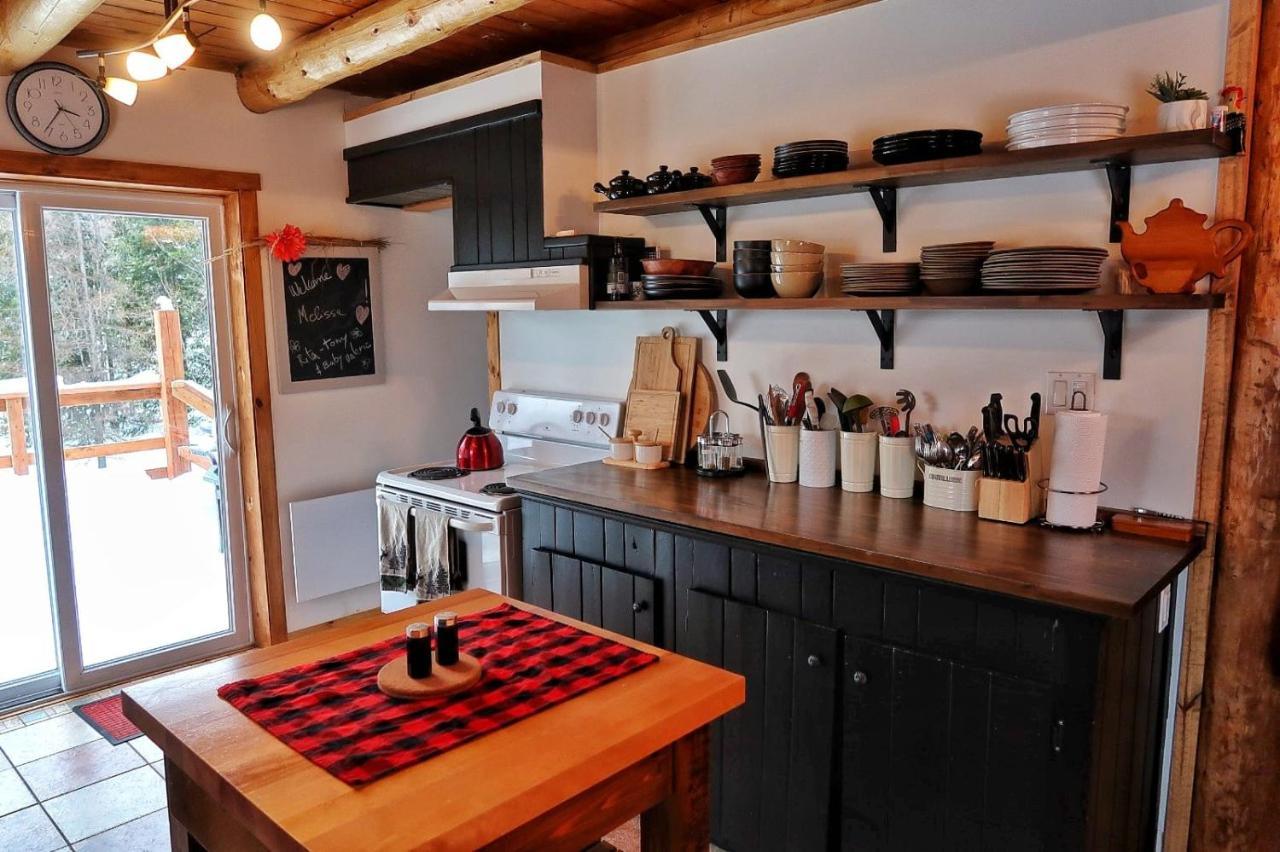 Cozy Log Cottage La Minerve ภายนอก รูปภาพ