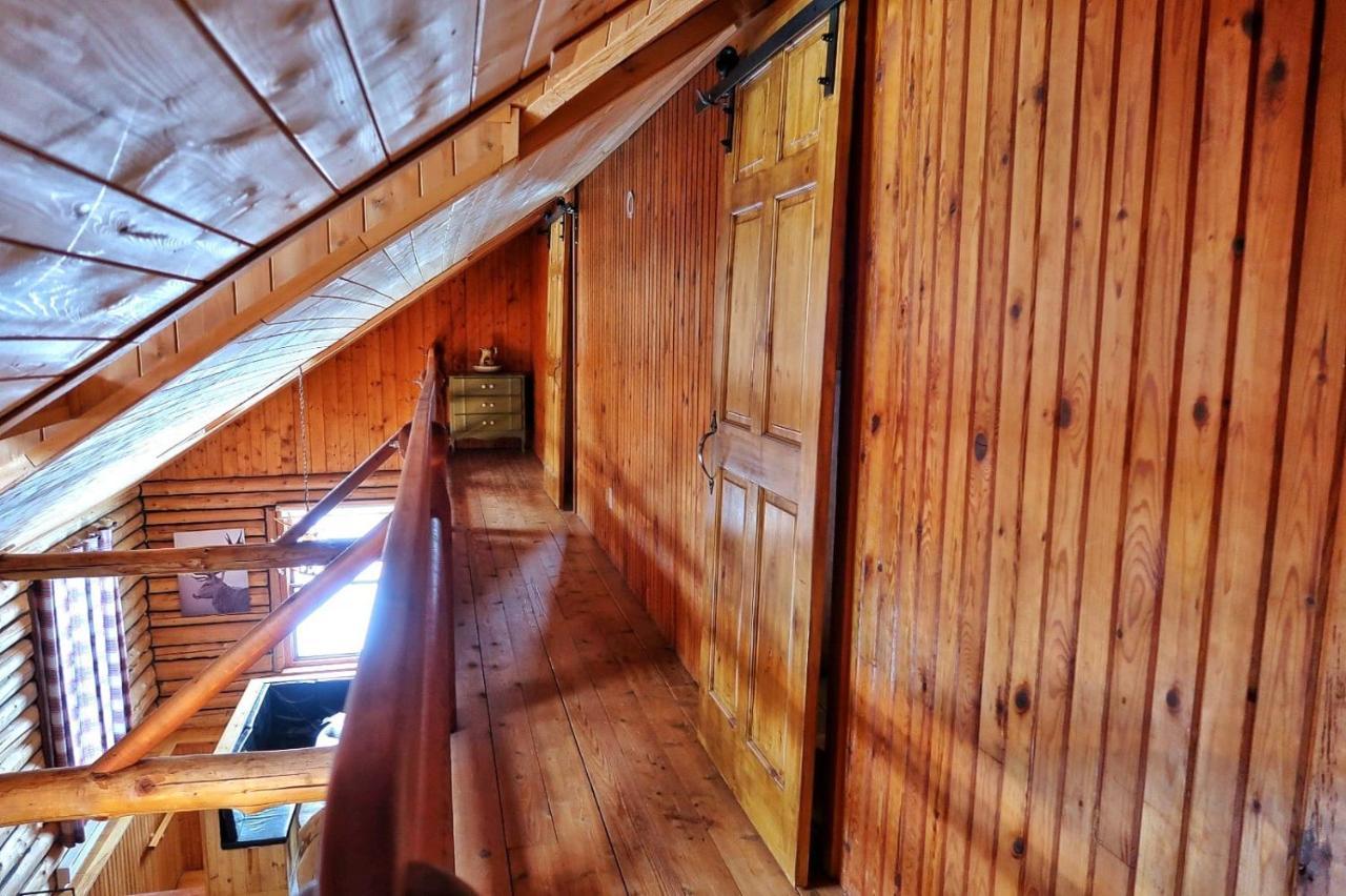 Cozy Log Cottage La Minerve ภายนอก รูปภาพ